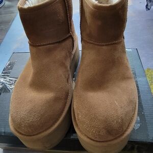 UGG Brown Suede Ankle Platform Boots Size 6.5